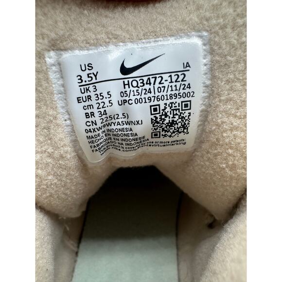 Nike Terrascout GS “Light British Tan” size 3.5y/5 women’s - Picture 6 of 6